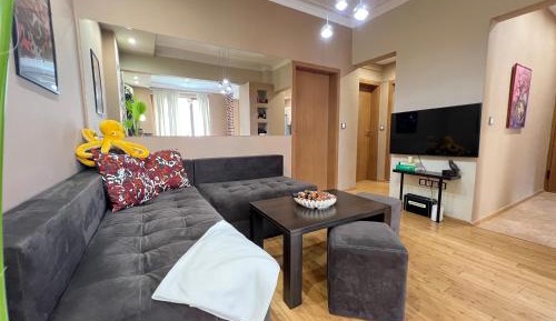 Two-Bedroom Deluxe Apartment with Balcony