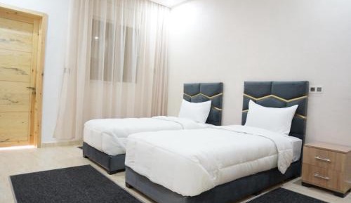 One-Bedroom Apartment with Balcony