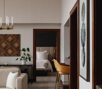 Summit Suite 