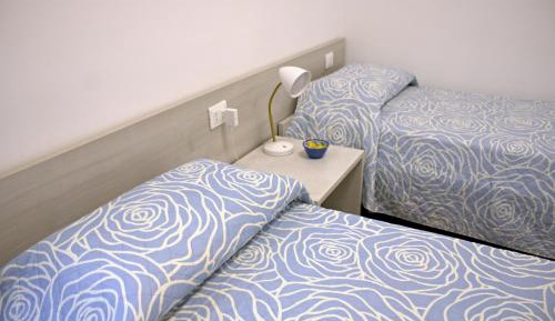 Twin Room with Private Bathroom