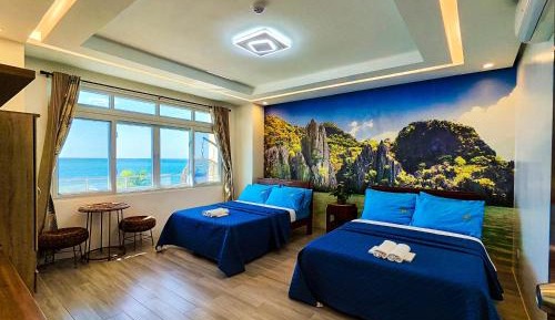 Quadruple Room with Sea View