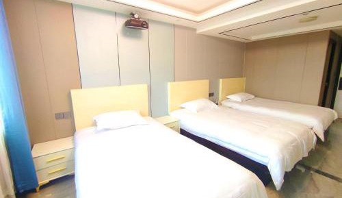 Triple Room with Bathroom