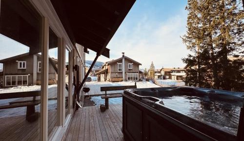 Three-Bedroom Holiday Home 