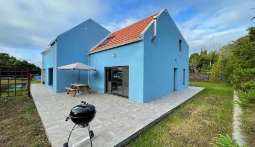 Two-Bedroom Apartment with Garden View