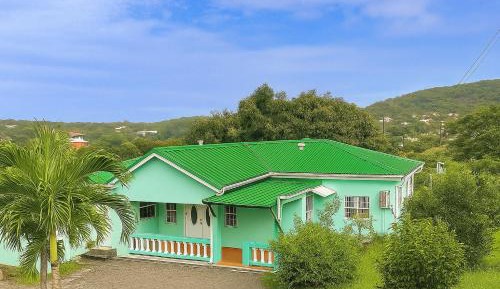 Three-Bedroom Apartment with View