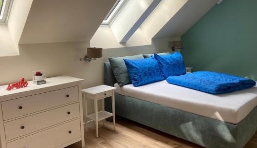 Deluxe One-Bedroom Apartment with Garden View
