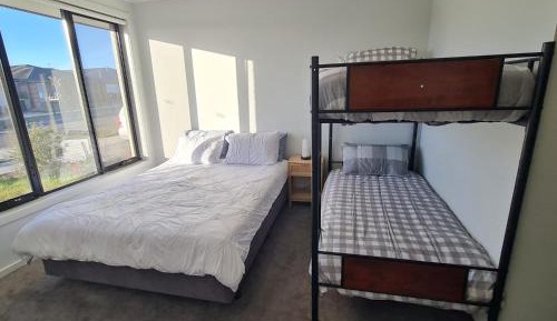 Room #1473750701