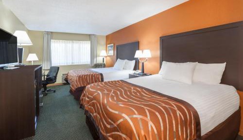 Queen Room with Two Queen Beds - Non-Smoking