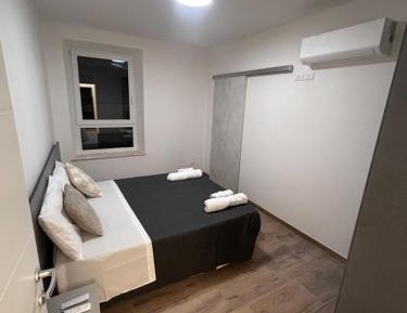 Room #1474414201