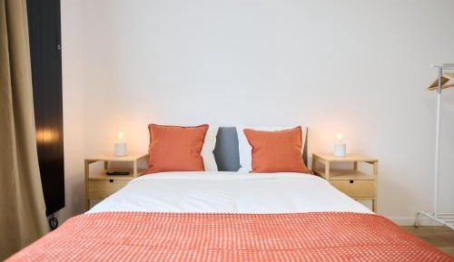 Three-Bedroom Apartment with Balcony