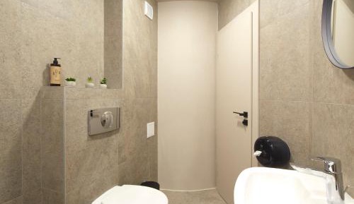 Deluxe Double Room with Side Sea View