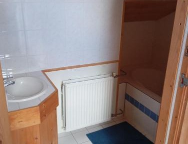 Standard Double Room with Shared Bathroom