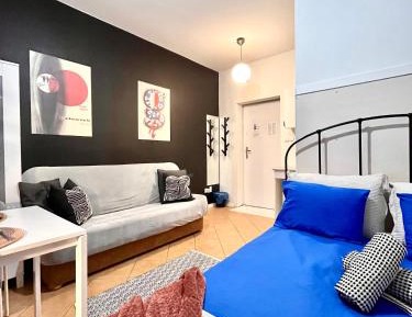 One-Bedroom Family Apartment