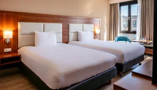 Standard Room with Two Queen Beds