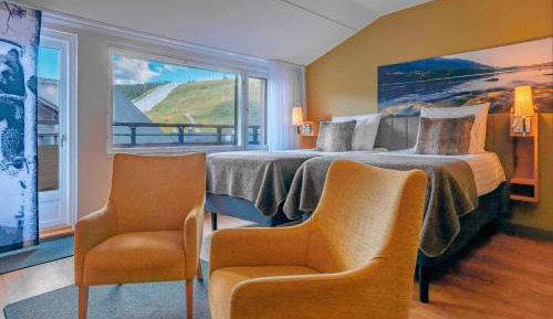 Superior Extra Twin Room with Sauna