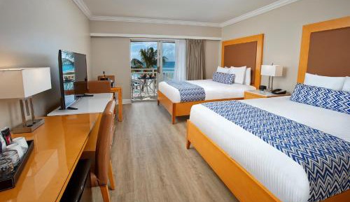 Beachfront Guestroom