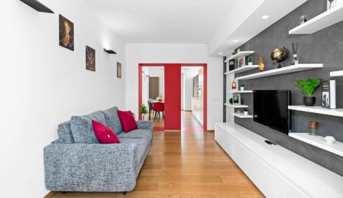 Two-Bedroom Deluxe Apartment