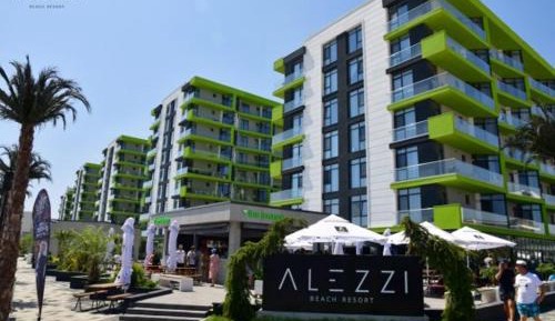 One-Bedroom Apartment with Balcony and Sea View