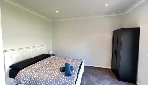 Queen Room