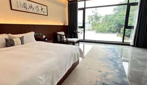 Double or Twin Room with Balcony