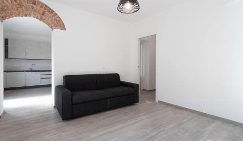 Superior One-Bedroom Apartment with Balcony