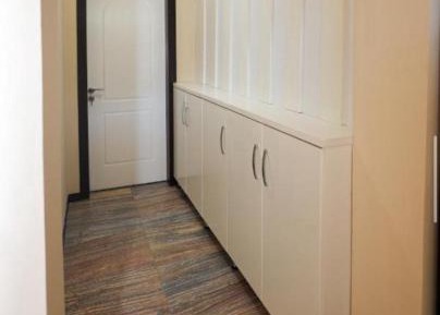 Villa with Garden View