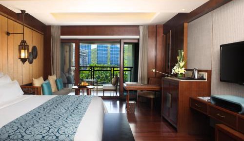 Premier Room(Need to make appointment 1 day in advance:  Complimentary daily 60 minutes message for one person only)