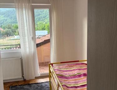 Single Room with Mountain View