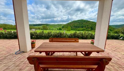 Three-Bedroom Apartment with Mountain View