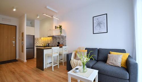 Studio Apartment with Balcony