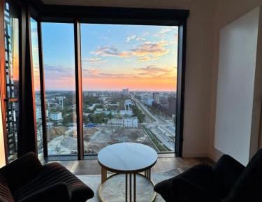 Studio Apartment with One Double Bed