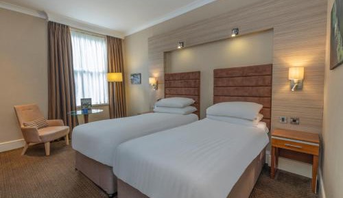 Classic Accessible Twin Room