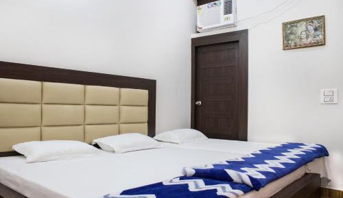 Deluxe Double Room with Extra Bed