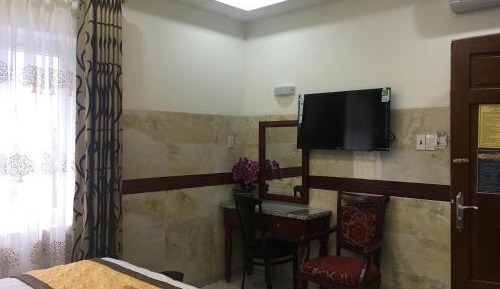 Standard Double Room with Window