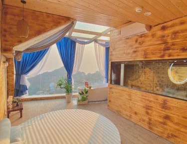 Double Room with Spa Bath