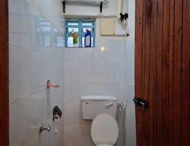 One-Bedroom Family Apartment