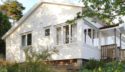 Two-Bedroom Holiday Home