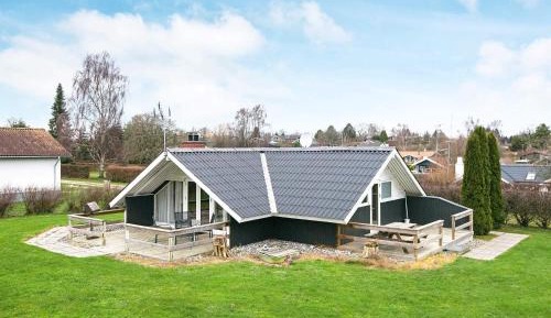 Two-Bedroom Holiday Home