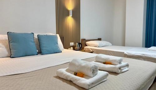 Deluxe Double or Twin Room with Balcony