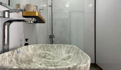 Family Room with Mountain View