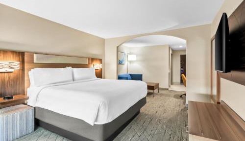 King Suite with Sofa Bed