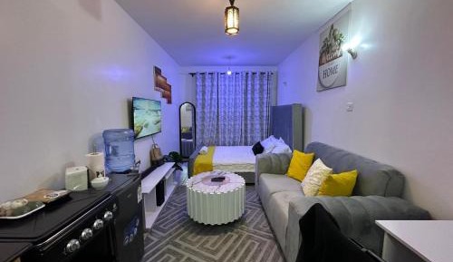 Studio Apartment with One Double Bed