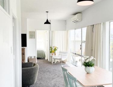 Two-Bedroom Deluxe Apartment with Garden View