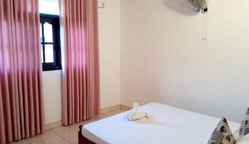 Standard Double Room with Shared Bathroom