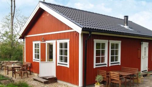 Three-Bedroom Holiday Home 