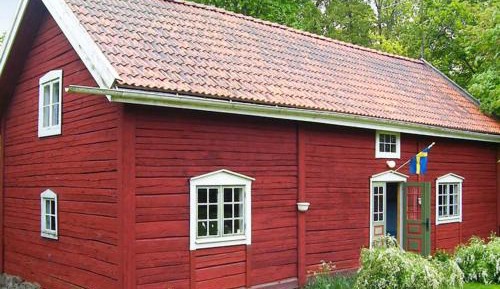 Two-Bedroom Holiday Home