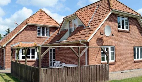 Six-Bedroom Holiday Home