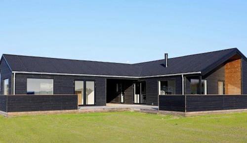 Five-Bedroom Holiday Home