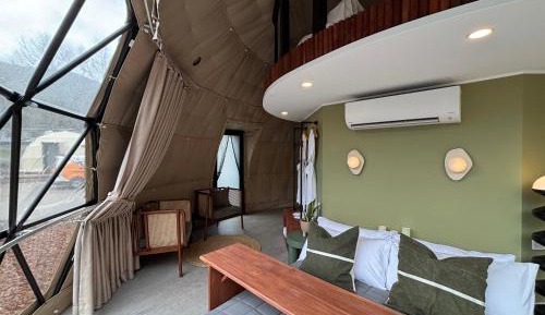 Mega Geo Dome Ensuite 