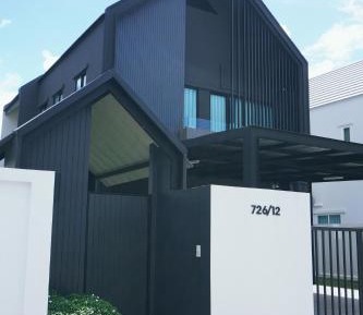 Deluxe Bungalow with Garden View